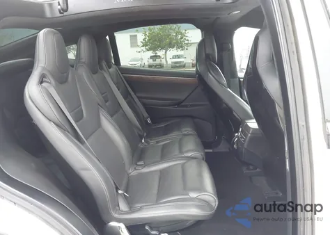 2016 Tesla Model X 60D/70D/75D/90D from USA, damaged, VIN 5YJXCAE26GF001851